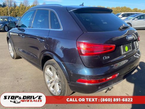 Used 2015 Audi Q3 2.0T Prestige w/ Prestige Package image 3