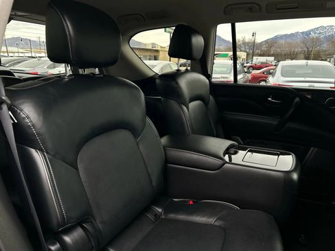 Used 2024 INFINITI QX80 Luxe image 29