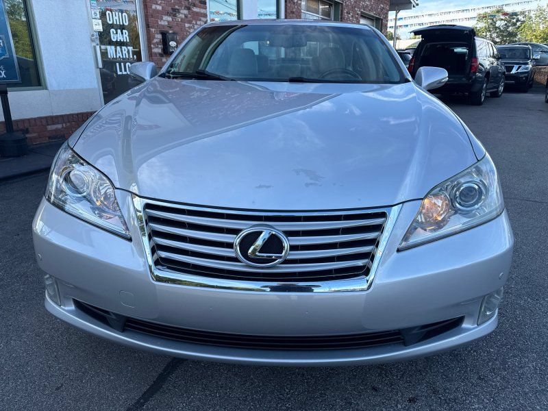 Used 2010 Lexus ES 350 w/ Preferred Accessory Package FWD image 2