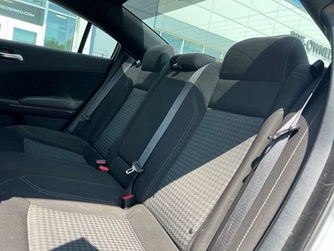 Used 2023 Dodge Charger SXT w/ Blacktop Package AWD/4WD image 10
