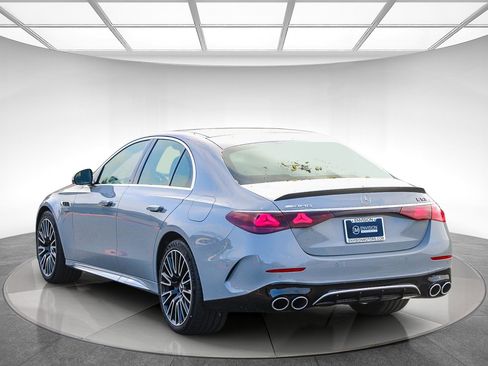 New 2026 Mercedes-Benz E 53 AMG e 4MATIC Sedan image 2