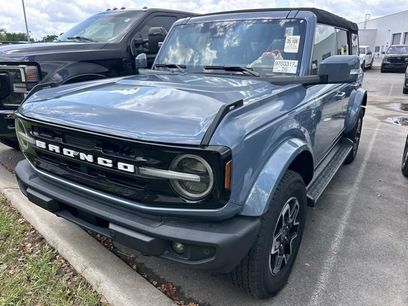 Certified 2025 Ford Bronco Outer Banks