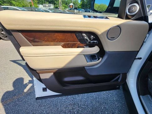 Used 2019 Land Rover Range Rover Supercharged AWD/4WD image 10