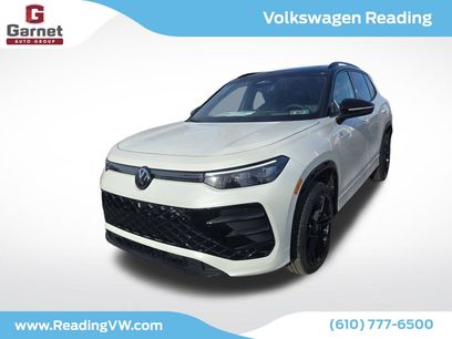 New 2026 Volkswagen Tiguan SE R-Line