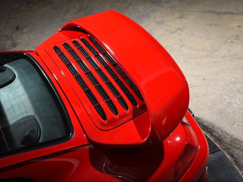 Used 1998 Porsche 911 Carrera S image 40