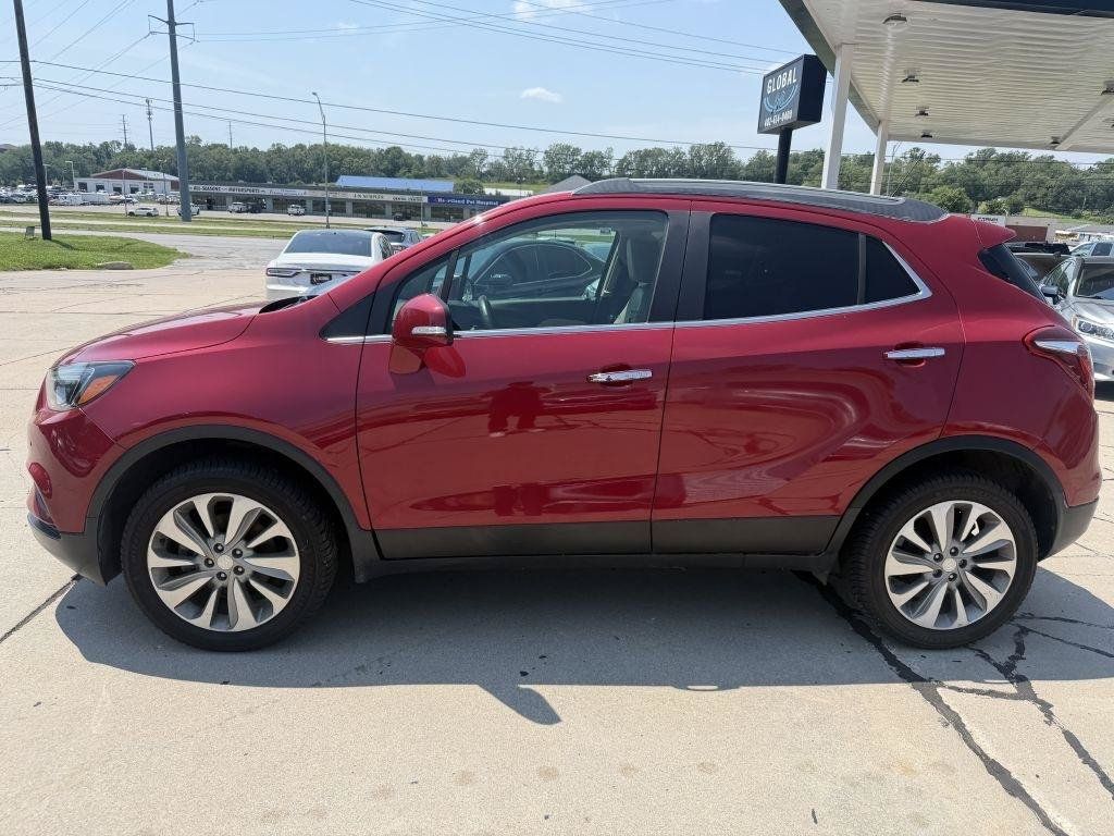 Used 2017 Buick Encore Premium AWD/4WD image 4