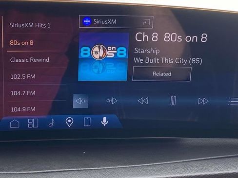 Used 2025 Cadillac XT4 Premium Luxury image 27