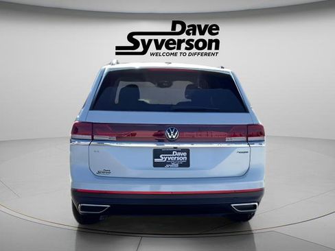 New 2026 Volkswagen Atlas SE image 4