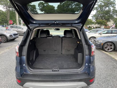 Used 2018 Ford Escape Titanium AWD/4WD image 40