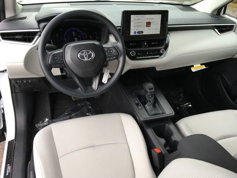 Certified 2026 Toyota Corolla Cross L AWD/4WD image 22