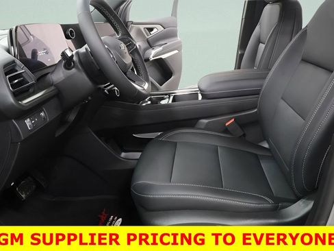 New 2026 Chevrolet Traverse LT w/ Midnight/Sport Edition image 20