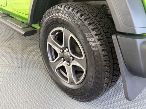 Used 2018 Jeep Wrangler Unlimited Sport S image 55