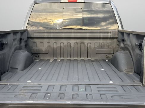 Used 2016 Ford F150 XLT w/ Equipment Group 302A Luxury RWD image 8