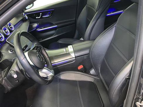 Used 2022 Mercedes-Benz C 300 4MATIC Sedan w/ Pinnacle Trim Package image 18