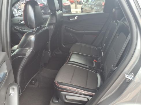 Certified 2024 Ford Escape ST-Line w/ Tech Pack #1 FWD image 17