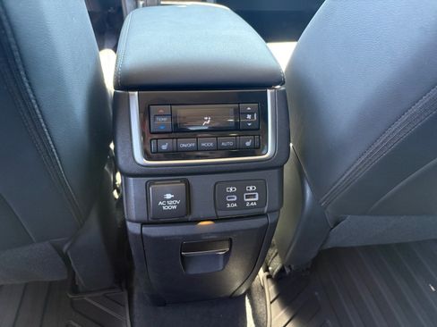Used 2024 Subaru Ascent Touring AWD/4WD image 31