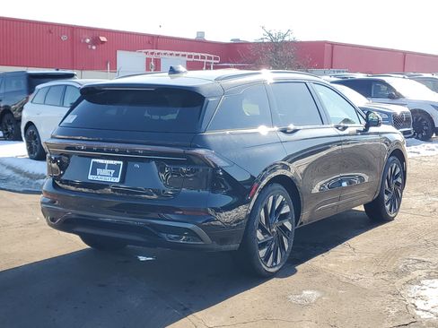 New 2026 Lincoln Nautilus Reserve image 4