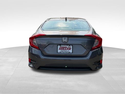 Used 2017 Honda Civic EX image 7
