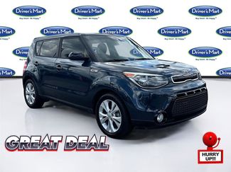 Used 2016 Kia Soul + image 1