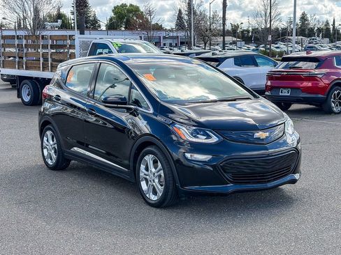 Used 2021 Chevrolet Bolt LT image 5