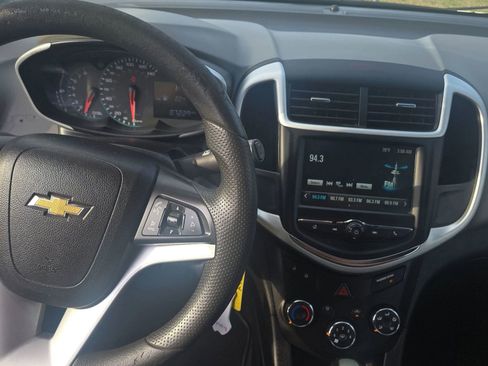 Used 2022 Chevrolet Equinox LT FWD image 15