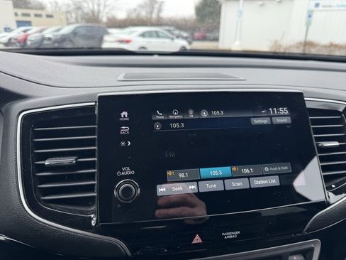 Used 2025 Honda Passport Black Edition image 18