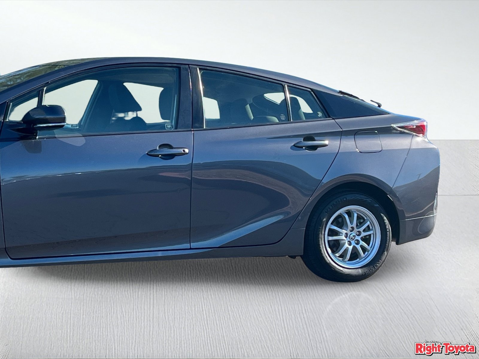 Certified 2016 Toyota Prius Three w/ Advanced Technology Package FWD image 10