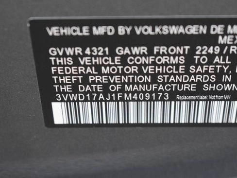 Used 2015 Volkswagen Jetta Sport FWD image 16