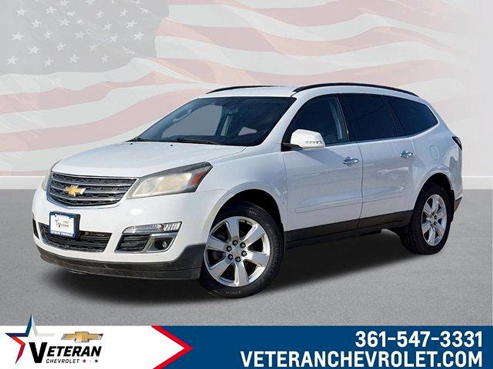 Used 2017 Chevrolet Traverse LT w/ Style and Technology Package FWD image 1