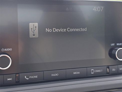 New 2025 Honda Accord SE image 6