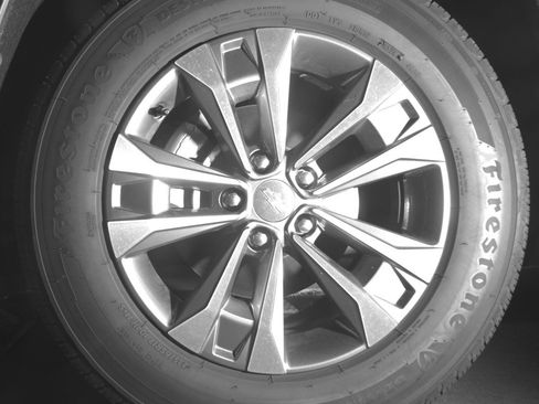 Used 2025 Chevrolet Equinox LT image 12