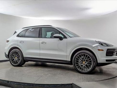 Used 2019 Porsche Cayenne image 9