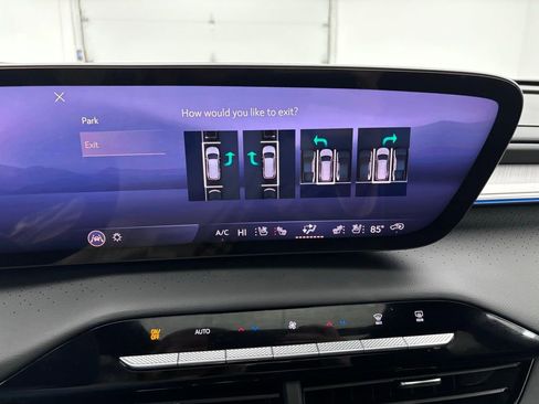 New 2026 Buick Enclave Avenir w/ Super Cruise Package image 32