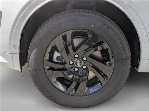 Used 2025 Land Rover Discovery Sport S AWD/4WD image 26