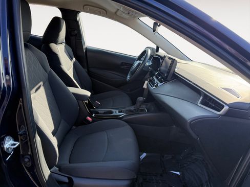 Used 2022 Toyota Corolla LE image 19