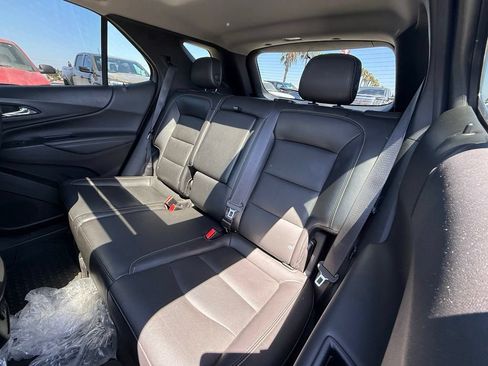 Used 2020 Chevrolet Equinox Premier FWD image 5