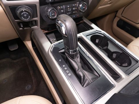 Used 2017 Ford F150 Lariat AWD/4WD image 29