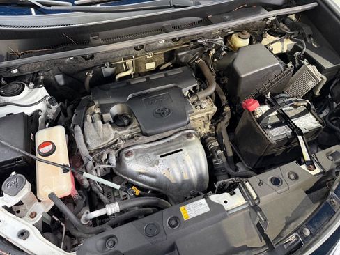 Used 2016 Toyota RAV4 LE image 31