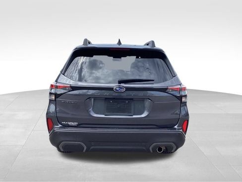 Used 2025 Subaru Forester Limited AWD/4WD image 5