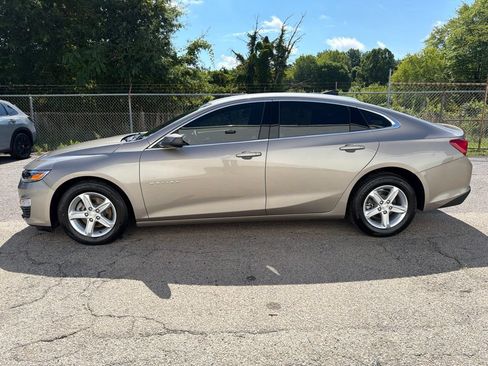 Used 2025 Chevrolet Malibu LS FWD image 5