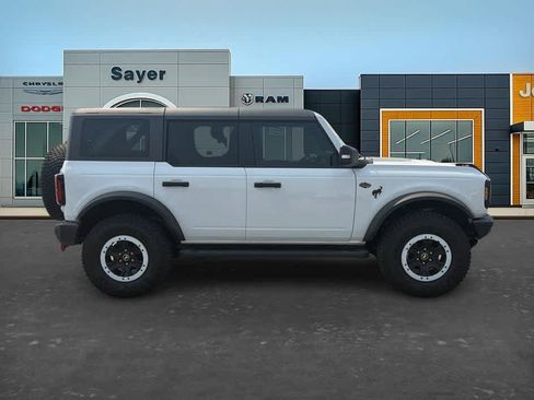 Used 2024 Ford Bronco Wildtrak AWD/4WD image 8