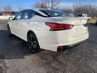 Used 2024 Nissan Altima 2.5 SR