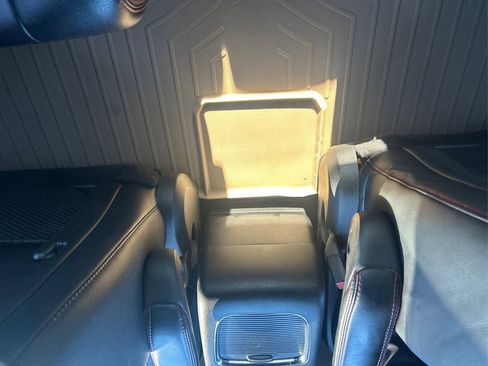 Used 2019 Dodge Grand Caravan GT FWD image 18