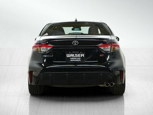 Used 2025 Toyota Corolla SE image 4