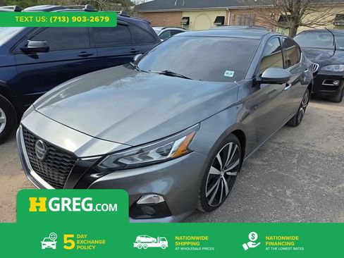 Used 2020 Nissan Altima 2.5 Platinum AWD/4WD image 1
