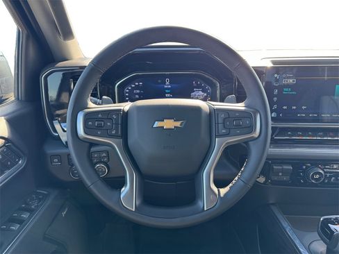 Used 2025 Chevrolet Silverado 1500 LTZ w/ Technology Package image 12