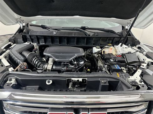 Used 2019 GMC Acadia SLT image 29