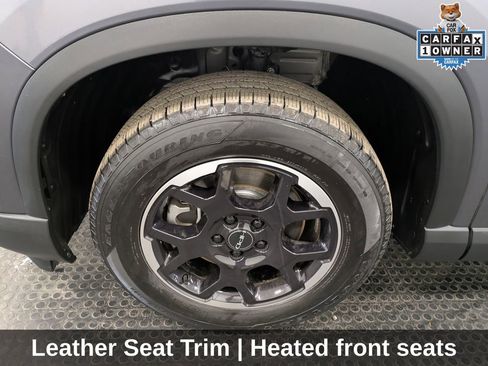 Used 2025 Honda Pilot EX-L image 9