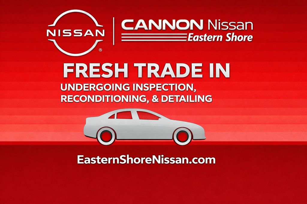 Used 2015 Nissan Frontier SV w/ SV Value Truck Package RWD image 3