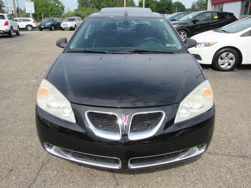 Used 2008 Pontiac G6 Sedan w/ Sport Package FWD image 3
